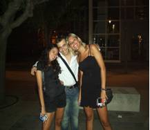 raptor-con-dos-chicas Raptor con dos chicas